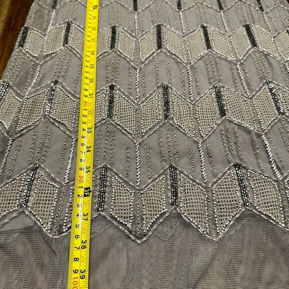 Sundance Mesh Overlay Beaded Chevron Silver Grey Dress Size 10 EUC - Picture 6 of 6